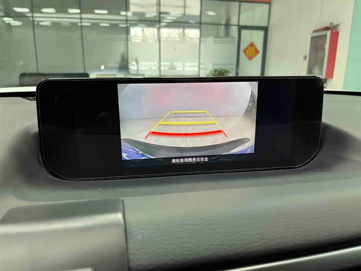 Фото 7 - Mazda CX-50