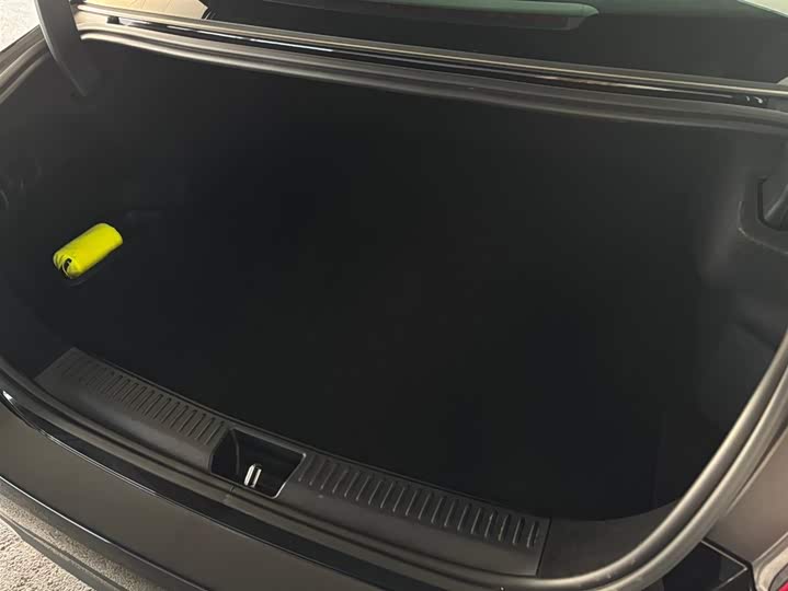 Фото 5 - Mercedes-Benz E-Class Hybrid