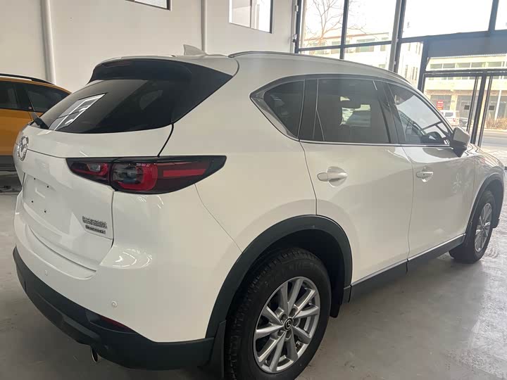 Фото 3 - Mazda CX-5