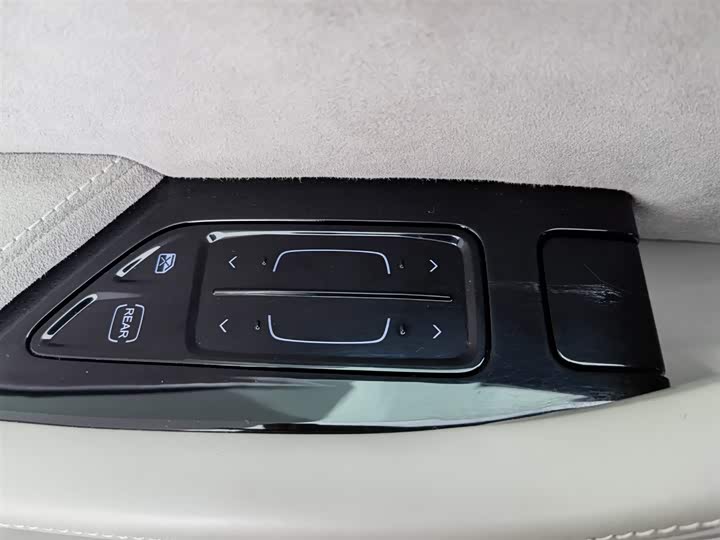 Фото 9 - Hozon S