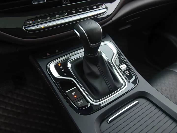 Фото 9 - GAC Trumpchi M6