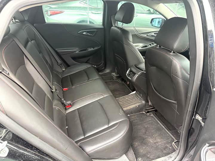 Фото 8 - Chevrolet Malibu XL