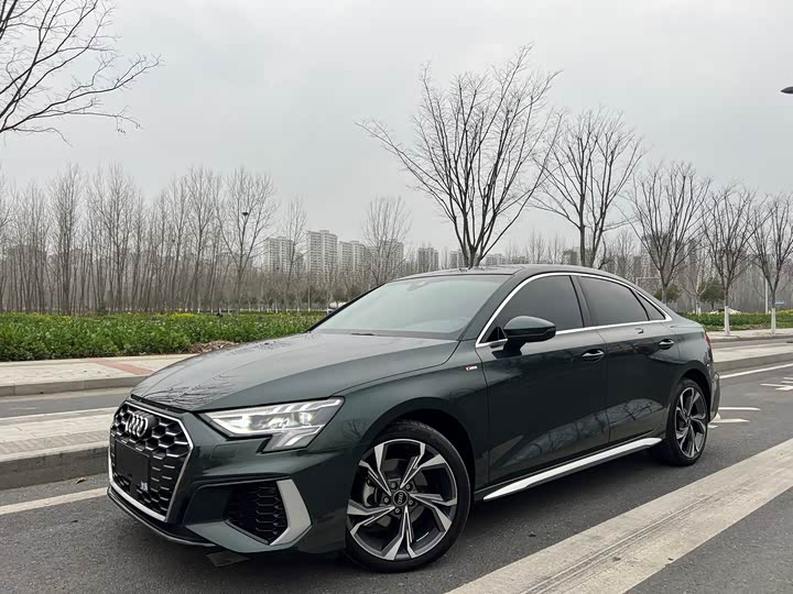 Фото 1 - Audi A3