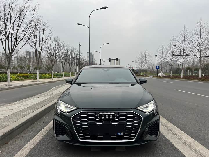 Фото 2 - Audi A3