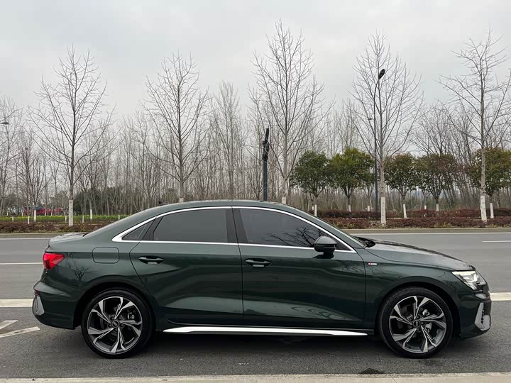 Фото 5 - Audi A3