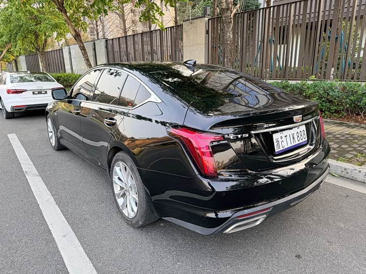 Photo 7 - Cadillac CT5