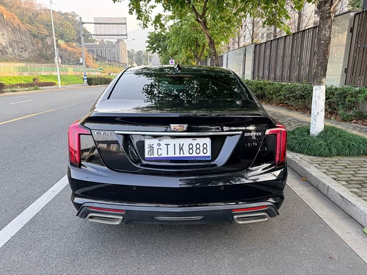 Photo 8 - Cadillac CT5