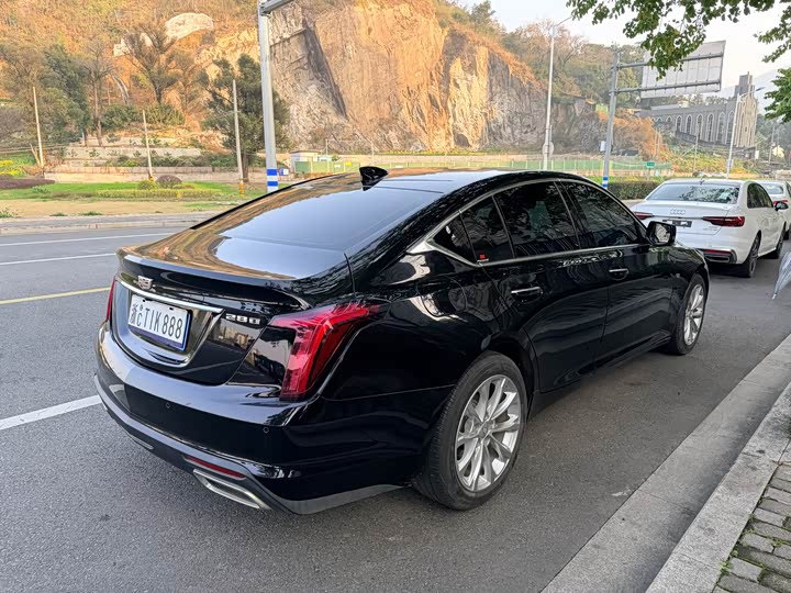 Photo 9 - Cadillac CT5