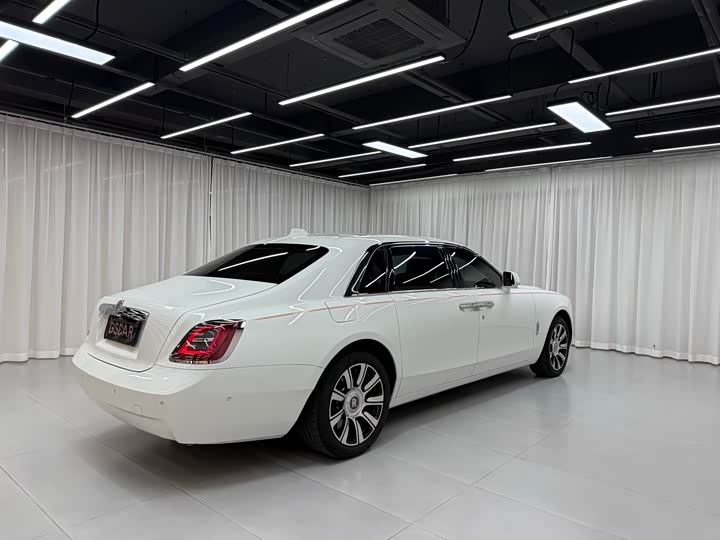 Photo 8 - Rolls-Royce Ghost