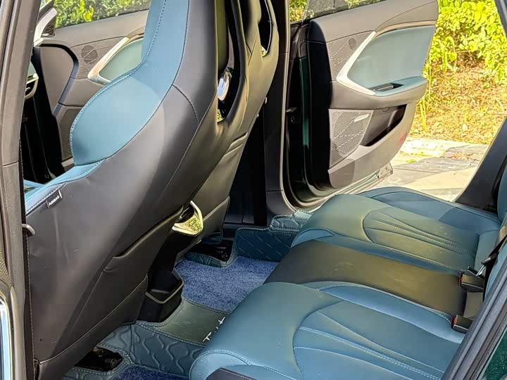 Фото 6 - MG Motor 7