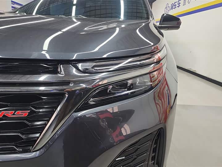 Фото 5 - Chevrolet Equinox