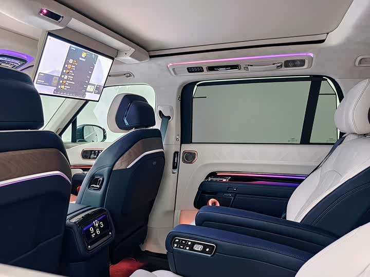 Фото 9 - Zeekr 9X