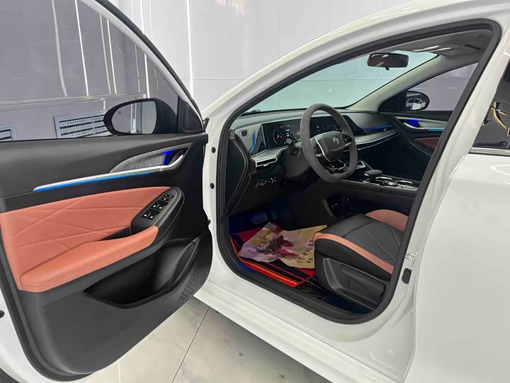 Photo 7 - Changan Eado Plus