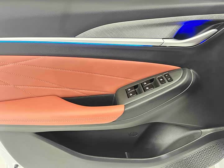 Photo 8 - Changan Eado Plus