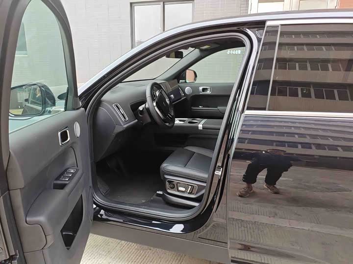 Фото 3 - LiXiang L7