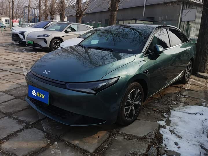 Фото 1 - XPeng P5