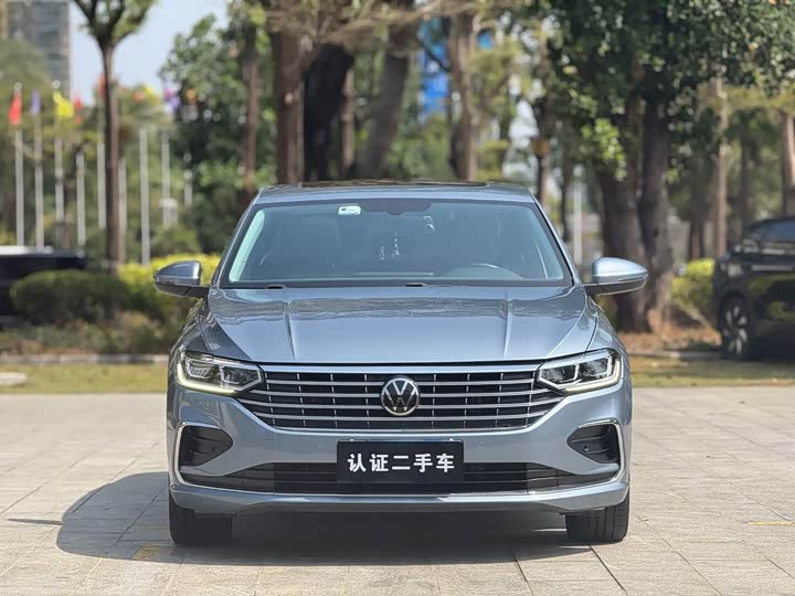 Фото 2 - Volkswagen Lavida