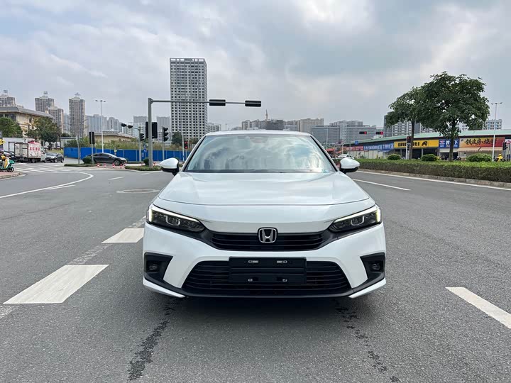 Фото 2 - Honda Civic