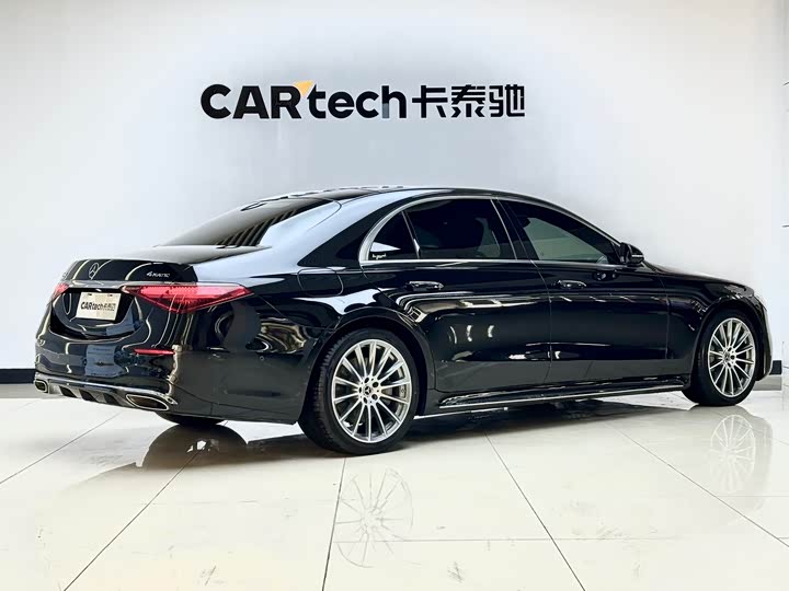 Фото 3 - Mercedes-Benz S-Class