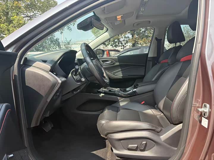 Фото 4 - MG Motor 5