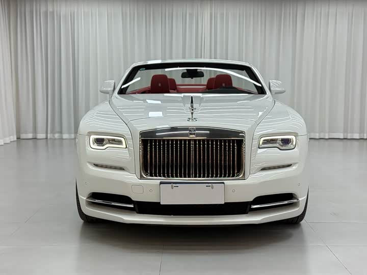 Фото 2 - Rolls-Royce Dawn