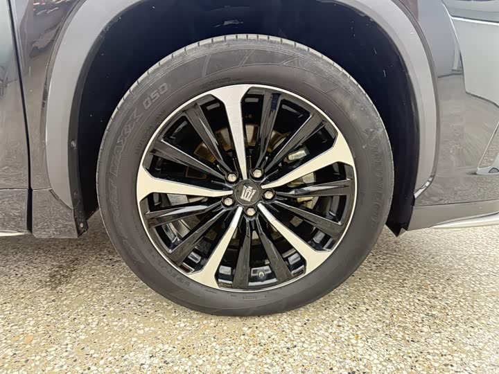 Фото 6 - Toyota Crown Kluger