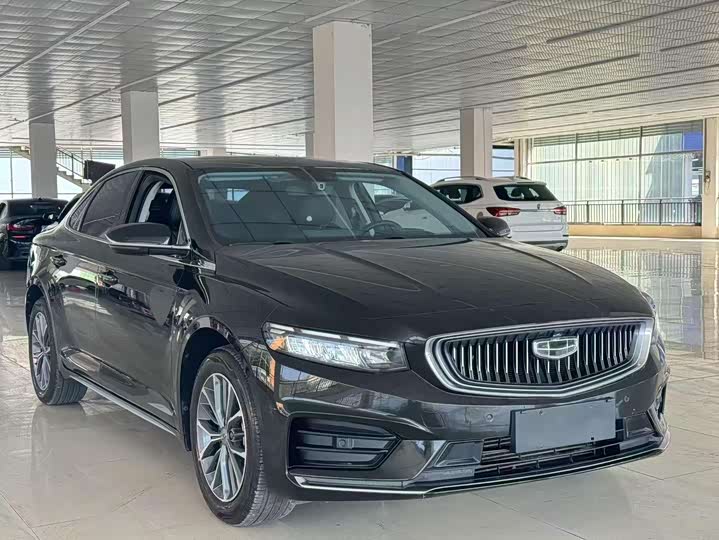 Фото 3 - Geely Preface