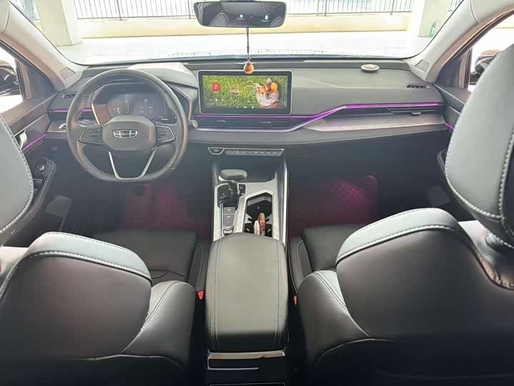 Фото 5 - Geely Preface