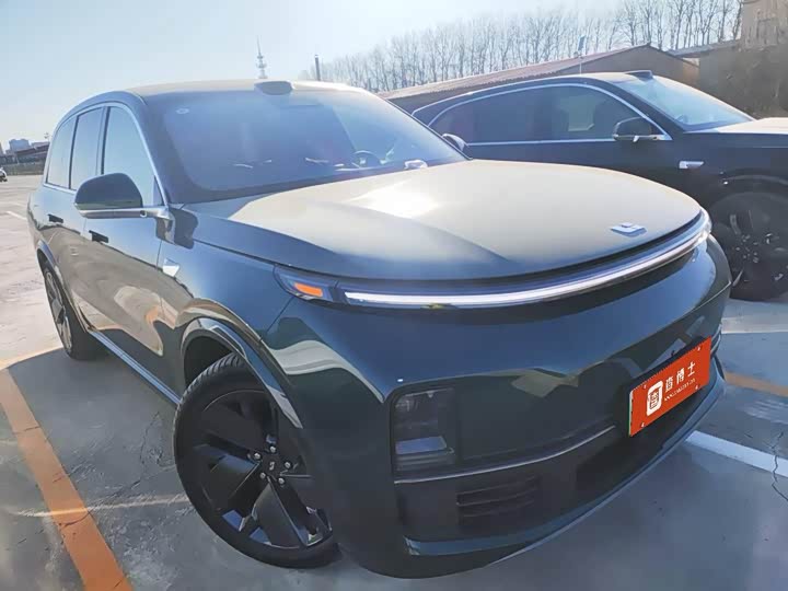 Фото 2 - LiXiang L8