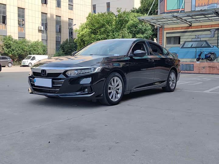 Photo 1 - Honda Accord