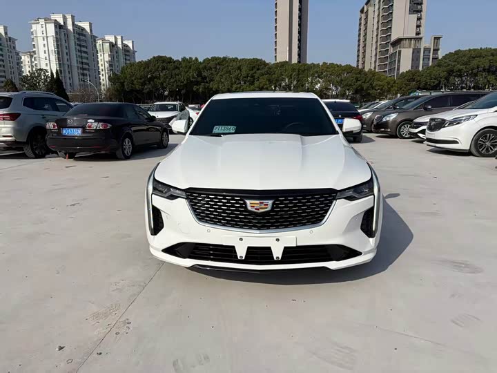 Фото 2 - Cadillac CT4