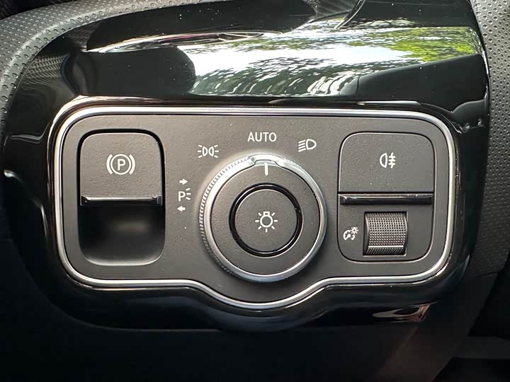 Фото 6 - Mercedes-Benz A-Class