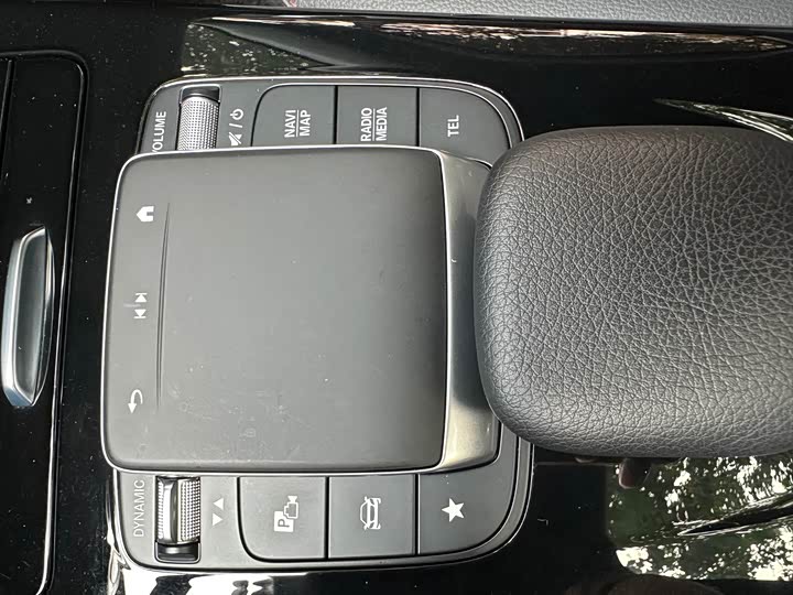 Фото 9 - Mercedes-Benz A-Class