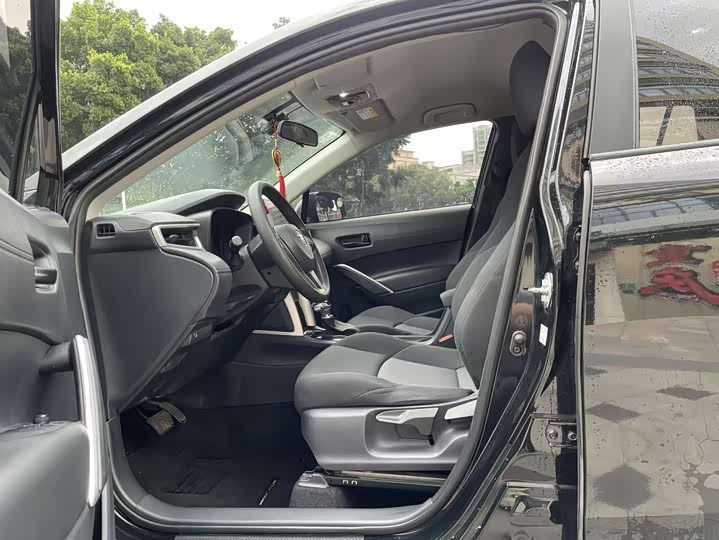 Фото 5 - Toyota Frontlander