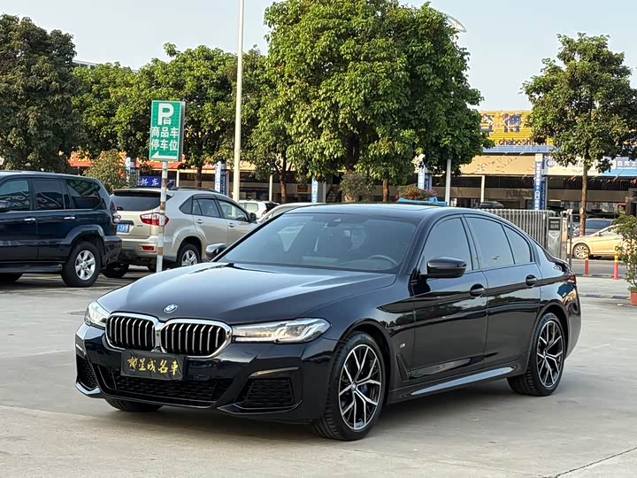 Фото 2 - BMW 5 Series