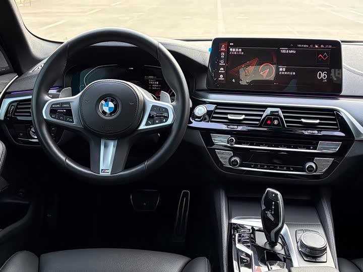 Фото 6 - BMW 5 Series
