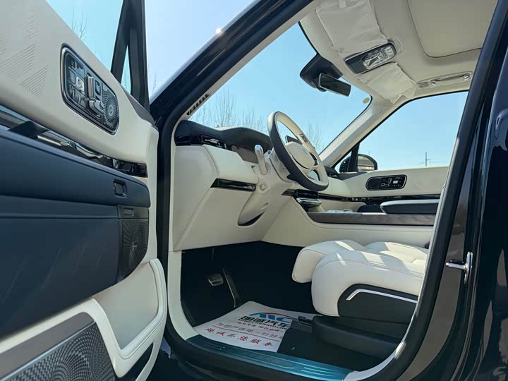 Фото 5 - Zeekr 9X