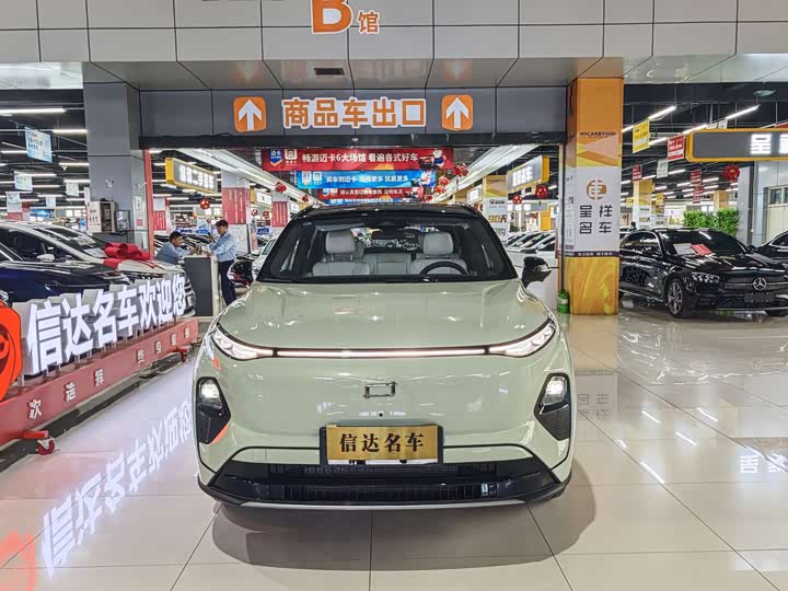 Фото 2 - Bestune 07