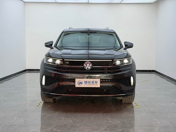 Фото 3 - Volkswagen Tavendor