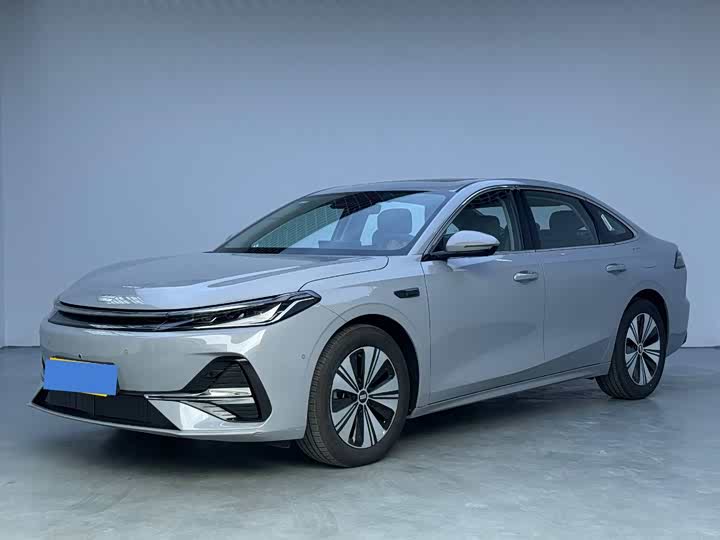 Фото 1 - Geely Galaxy A7