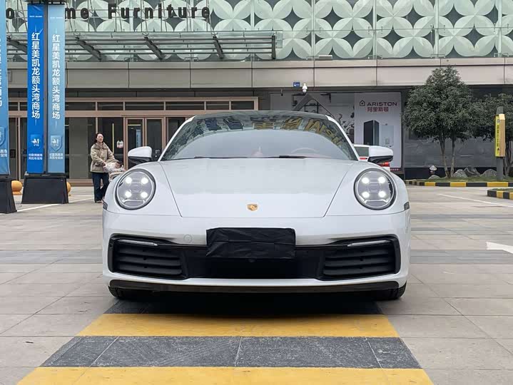 Фото 2 - Porsche 911