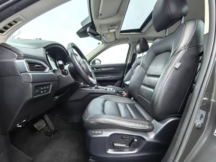 Фото 4 - Mazda CX-5