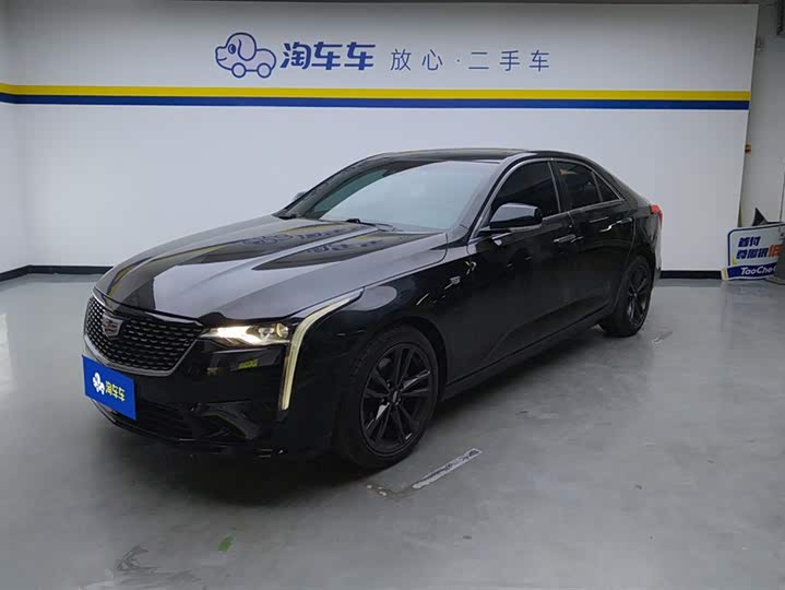 Фото 1 - Cadillac CT4