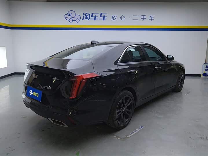 Фото 3 - Cadillac CT4