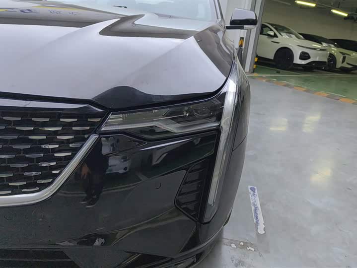 Фото 5 - Cadillac CT4