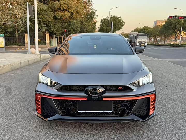 Фото 2 - GAC Trumpchi Empow R