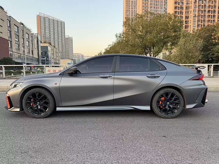 Фото 4 - GAC Trumpchi Empow R