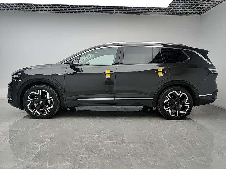 Фото 7 - Volkswagen Talagon