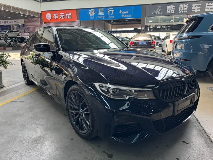 Фото 3 - BMW 3 Series