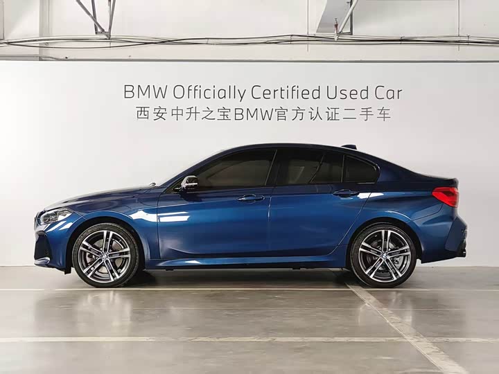 Фото 3 - BMW 1 Series